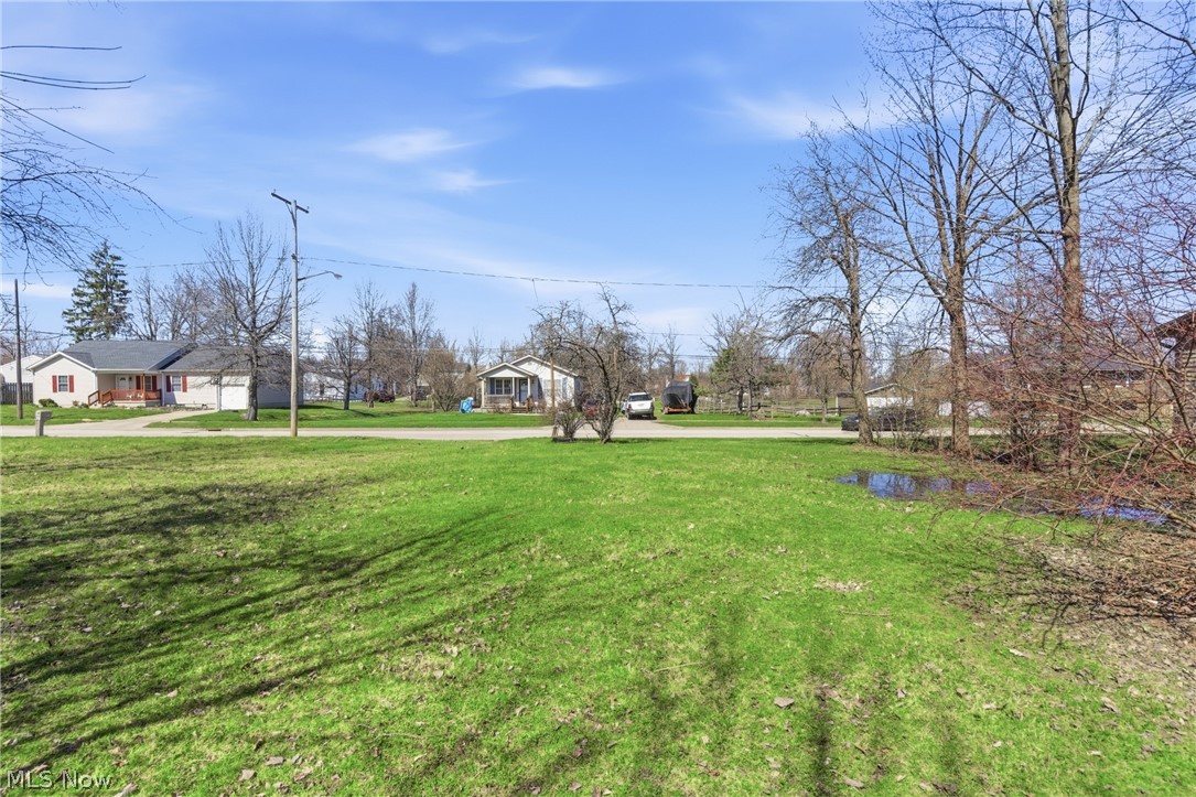 2048 Buchtel Street Twinsburg OH 44087