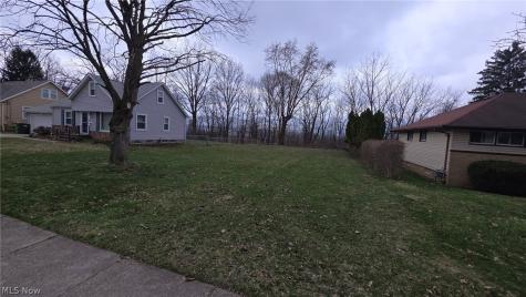 4930 E 81st Street Garfield Heights OH 44125