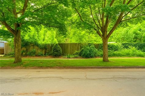 W 30th Street Cleveland OH 44113