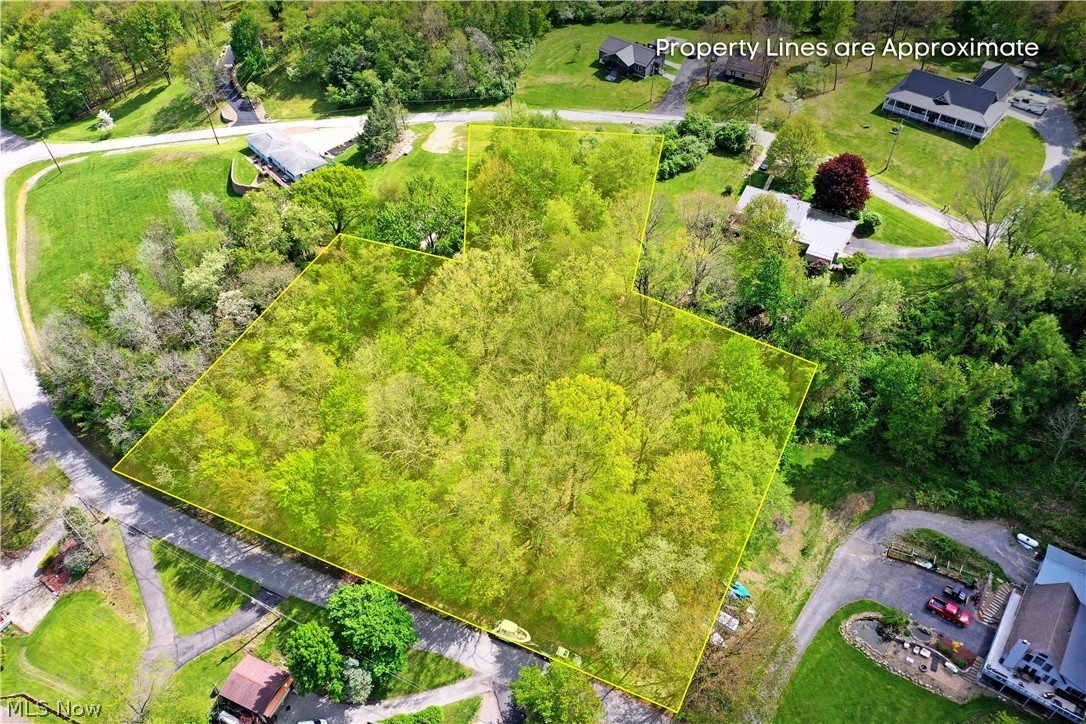 47912 Tomahawk Drive Negley OH 44441