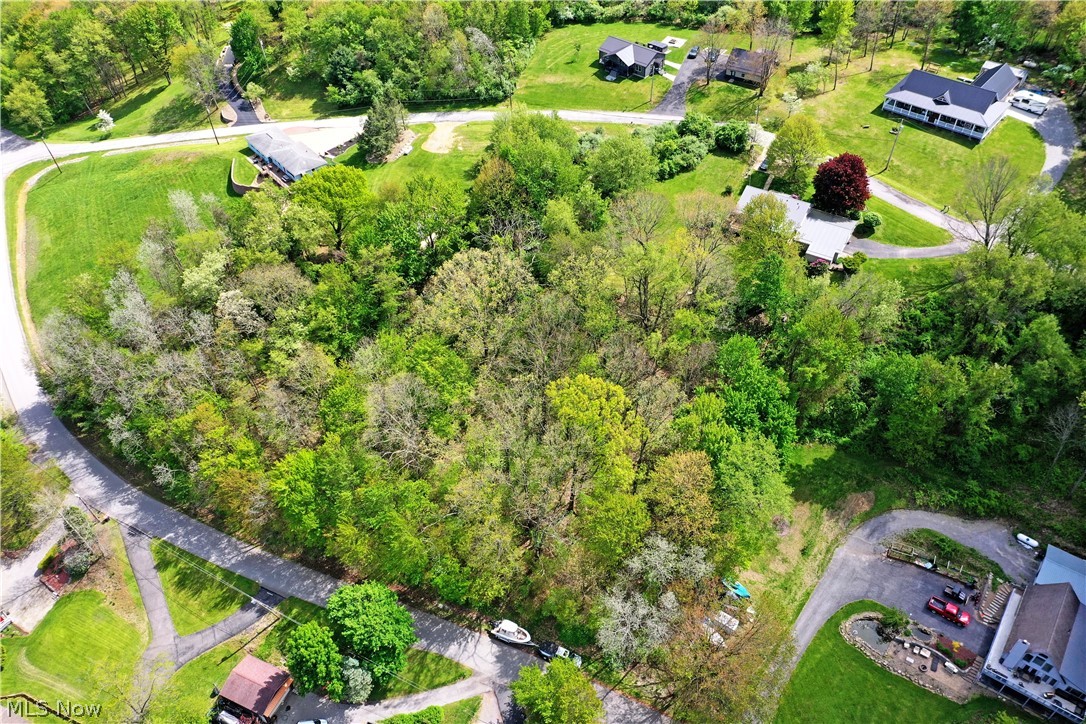 47912 Tomahawk Drive Negley OH 44441