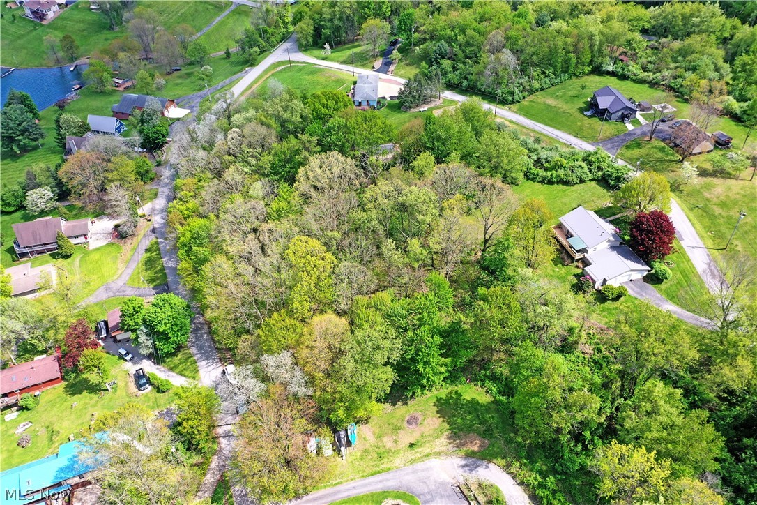 47912 Tomahawk Drive Negley OH 44441