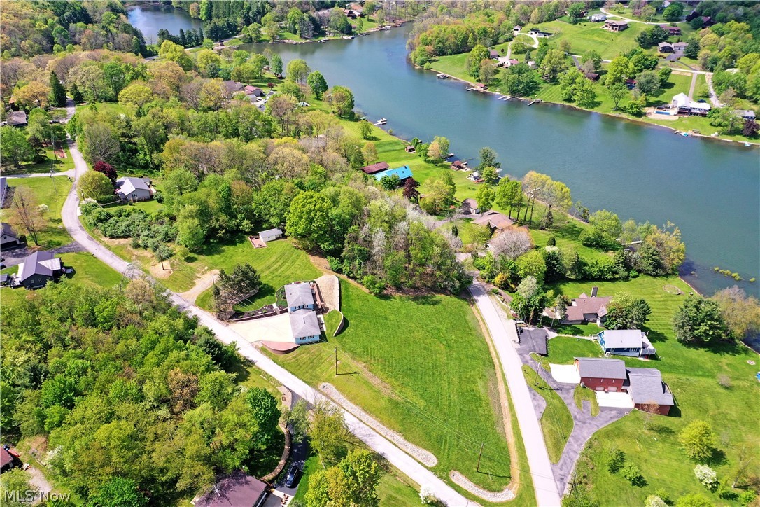 47912 Tomahawk Drive Negley OH 44441