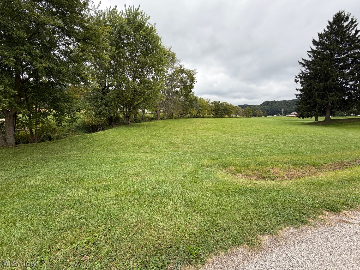 1945 Possum Hollow Road SE New Philadelphia OH 44663