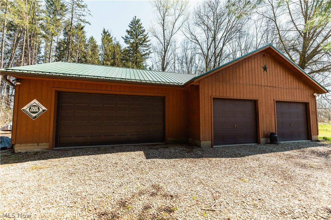 31370 Cadiz Dennison Road Uhrichsville OH 44683