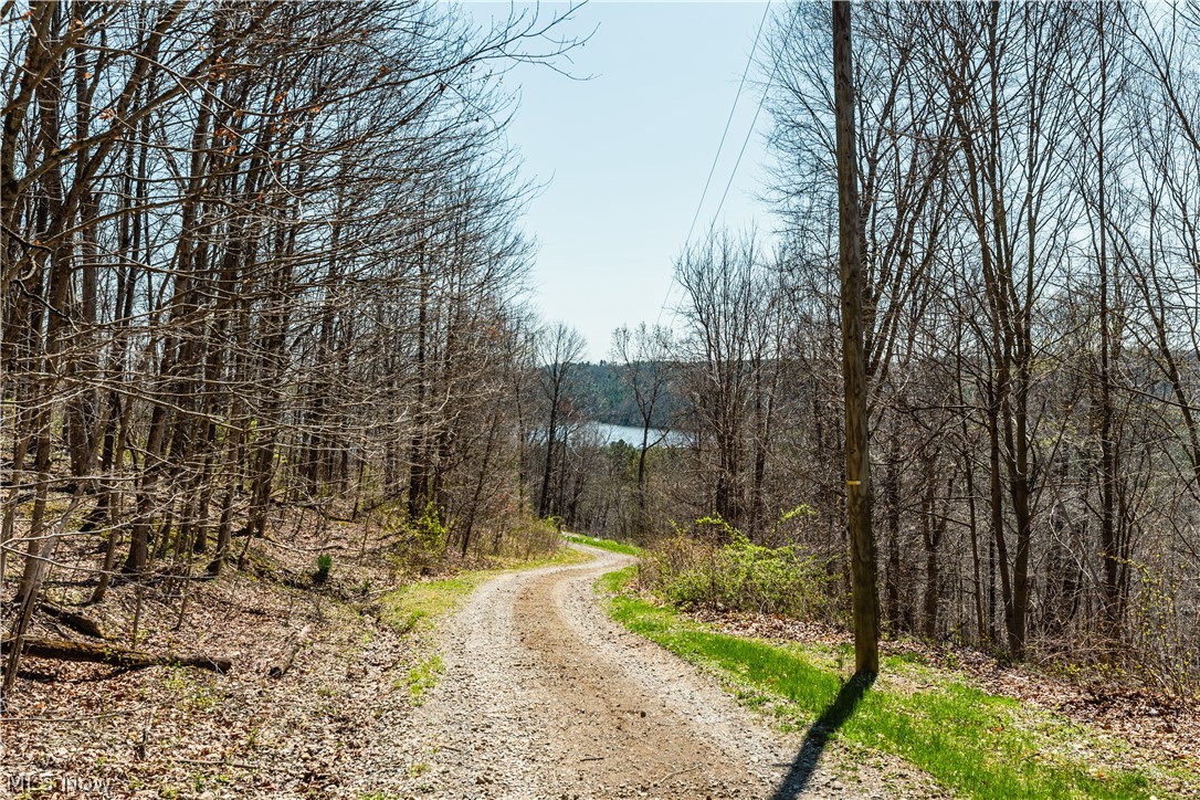 31370 Cadiz Dennison Road Uhrichsville OH 44683