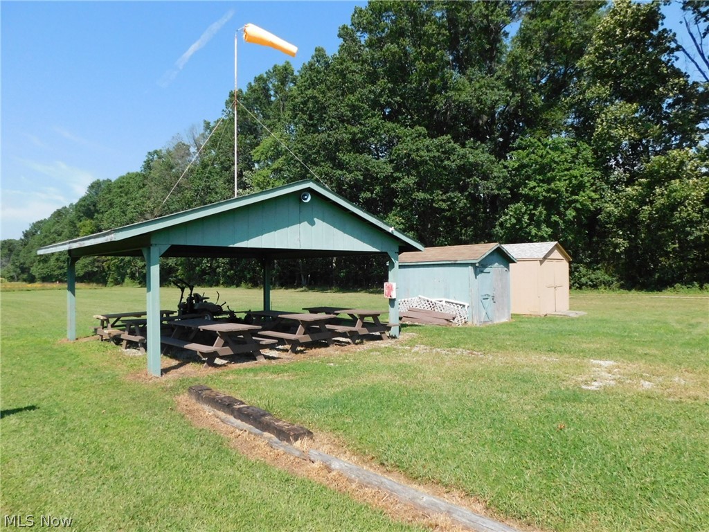 13822 Union Avenue NE Alliance OH 44601