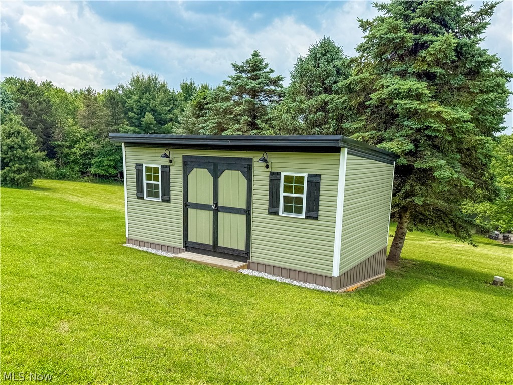 3270 County Road 54 Richmond OH 43944
