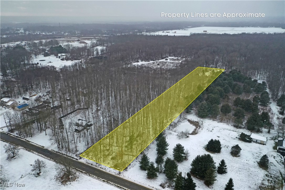 Kale Adams Road SW Warren OH 44481