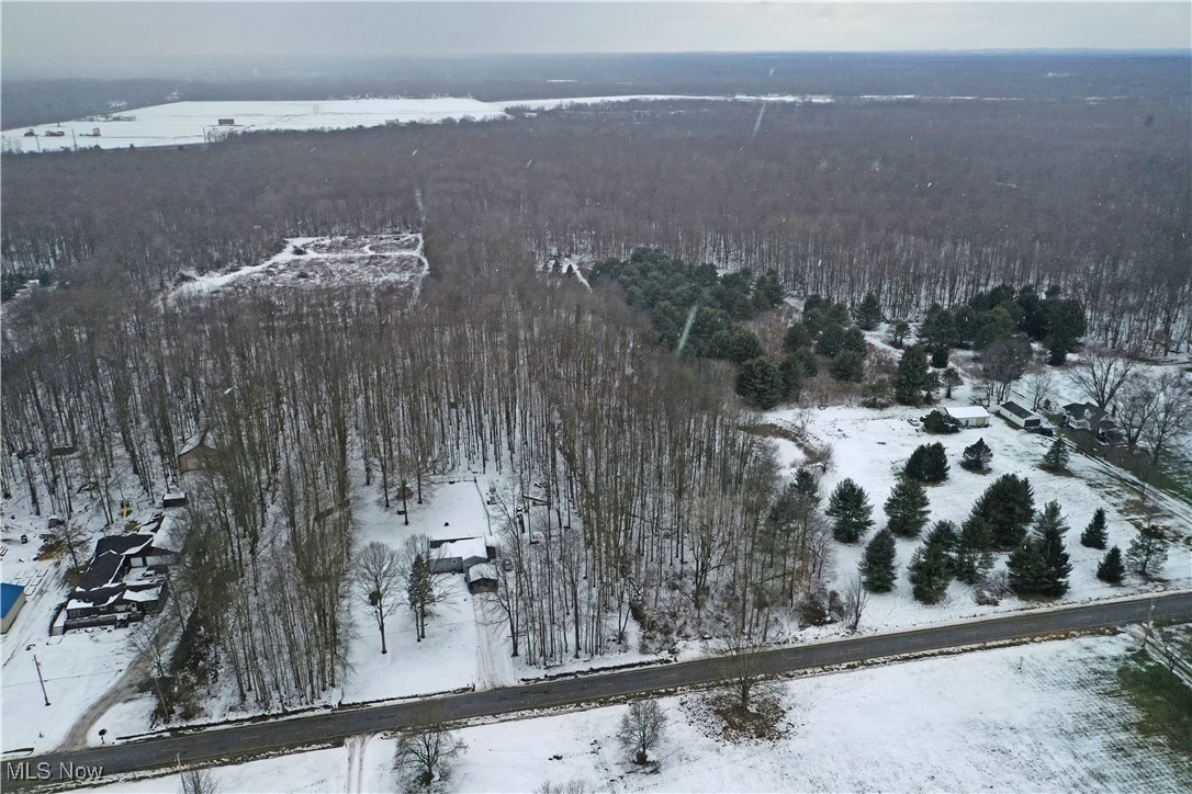 Kale Adams Road SW Warren OH 44481
