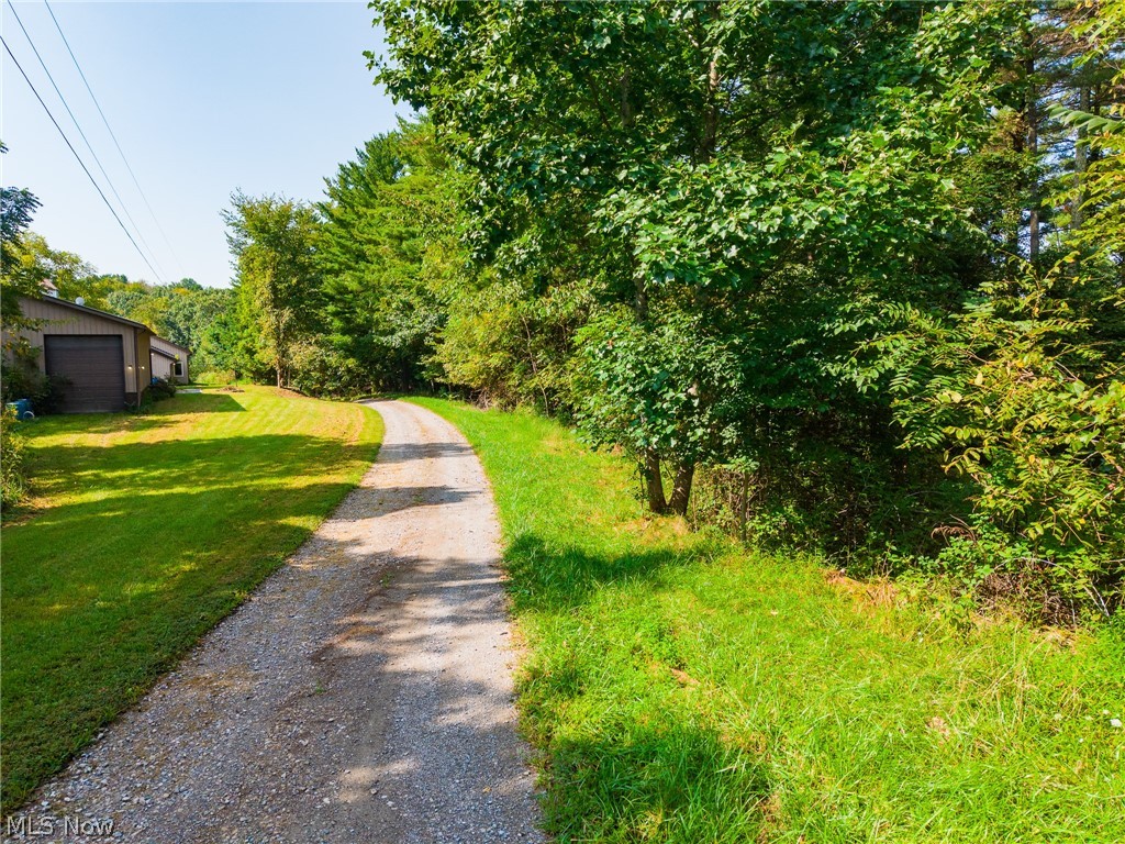 Pumpkin Ridge Road Quaker City OH 43773
