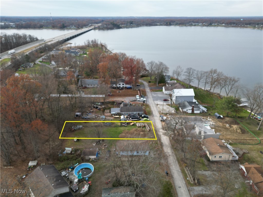 853 Harbor Avenue Lake Milton OH 44429