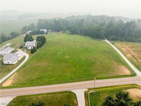 7803 Harrison Road Fredericksburg OH 44627