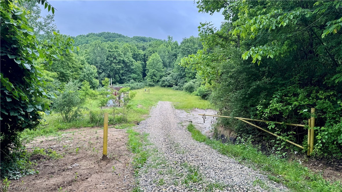Marlott Run Road Newcomerstown OH 43983