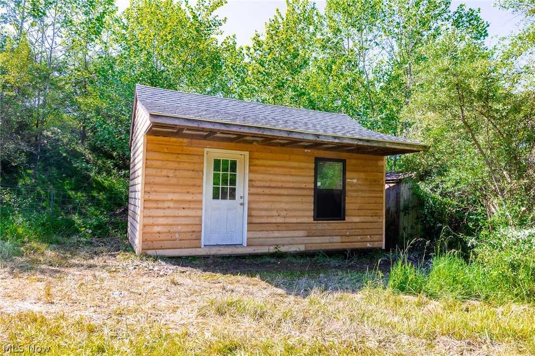 5568 Schoolhouse Road Frazeysburg OH 43822