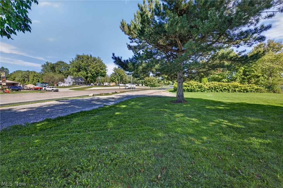 2306 Canfield Road Akron OH 44312