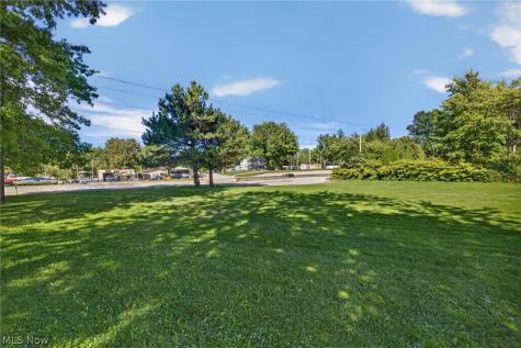 2306 Canfield Road Akron OH 44312