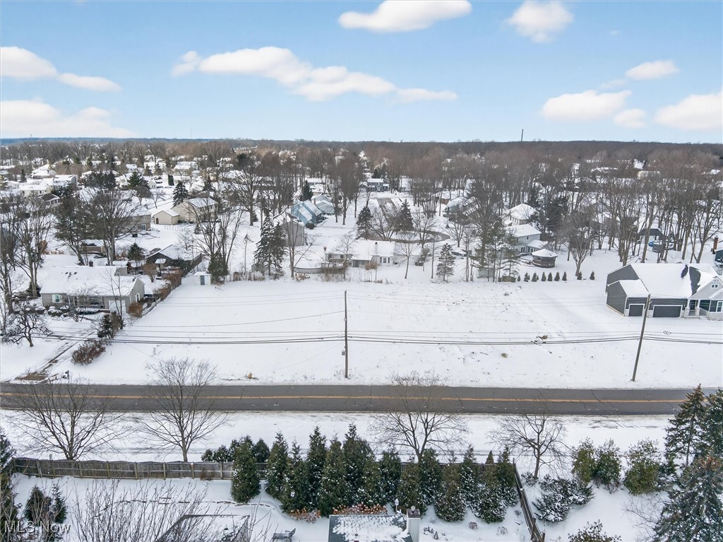 560 Lear Road Avon Lake OH 44012