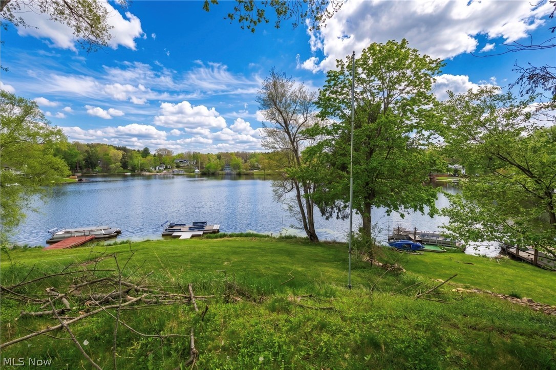 73 Cherry Drive NW North Canton OH 44720