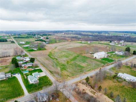 Pigeon Run Avenue SW Navarre OH 44662
