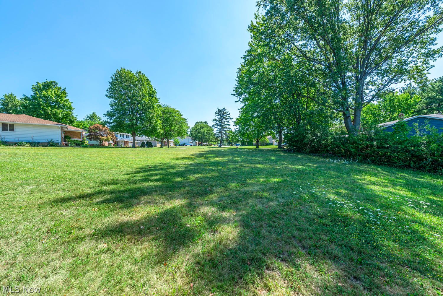 Vl Hollenbeck Circle Parma OH 44129