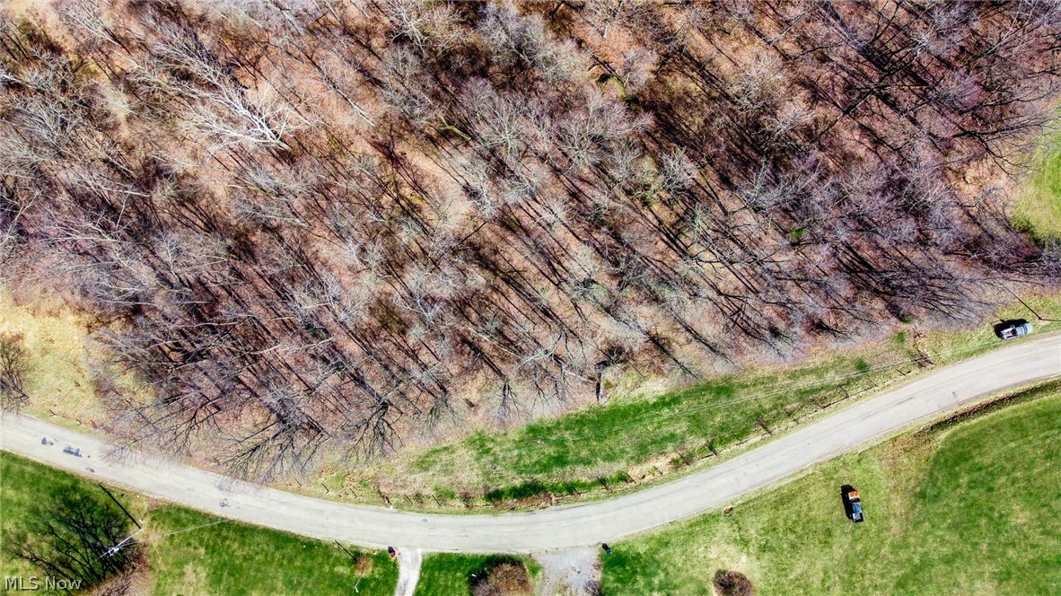 17805 Early Cemetary Road Kimbolton OH 43749