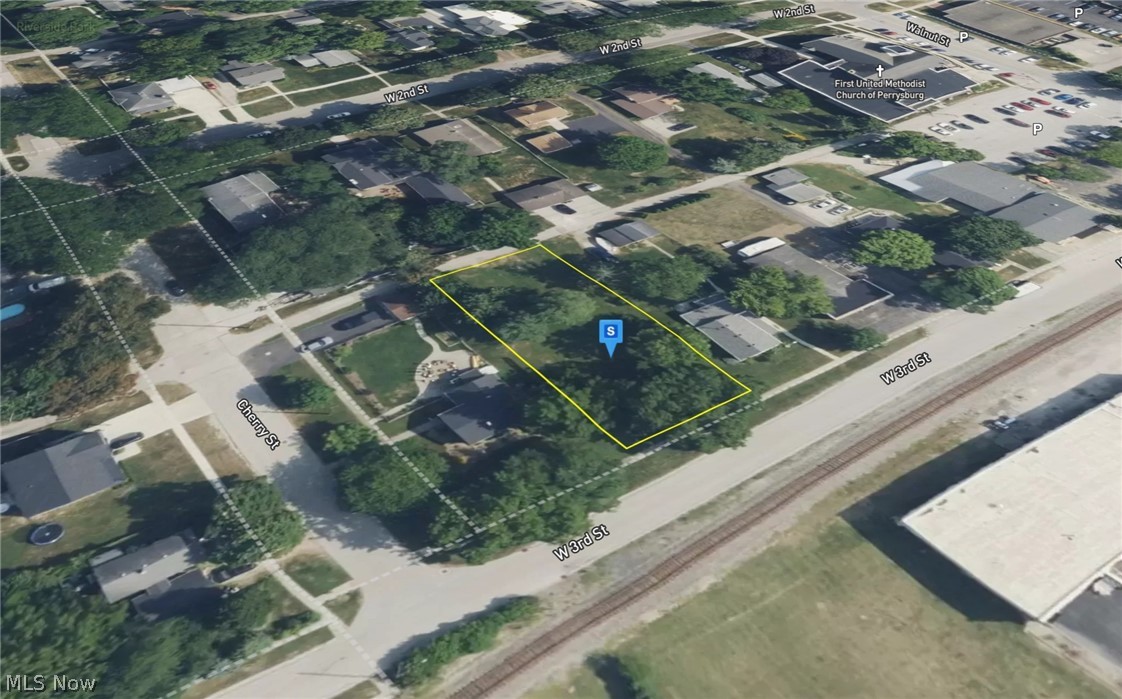 241 W 3rd Street Perrysburg OH 43551