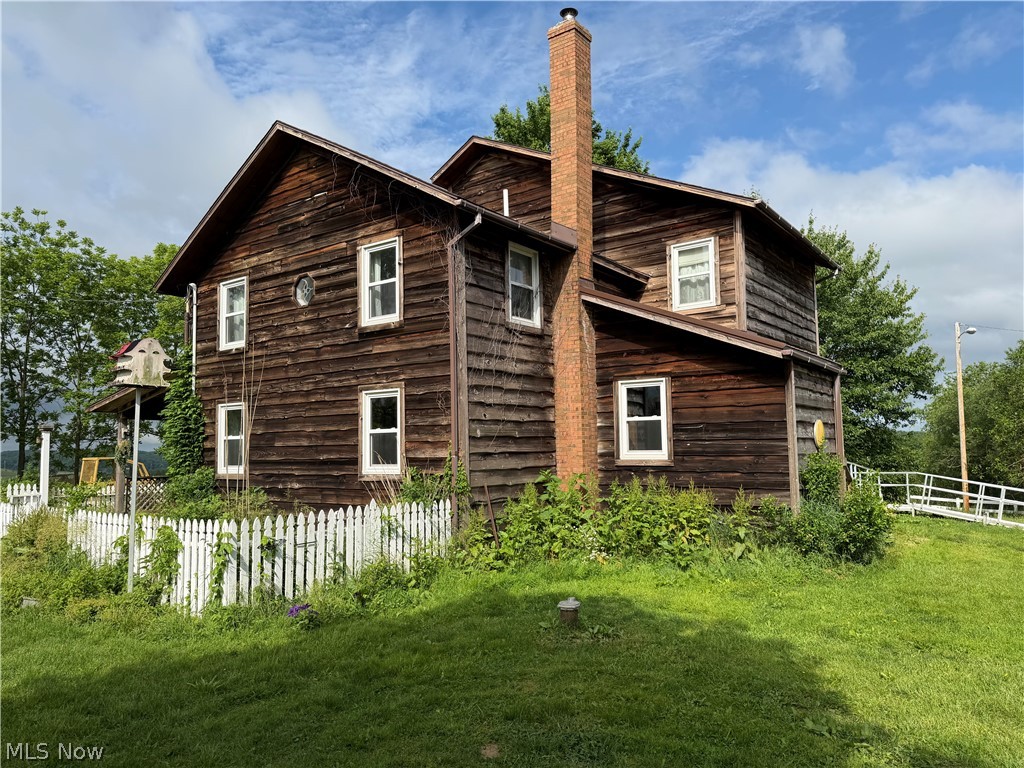 10057 Kensington Road NE Kensington OH 44427