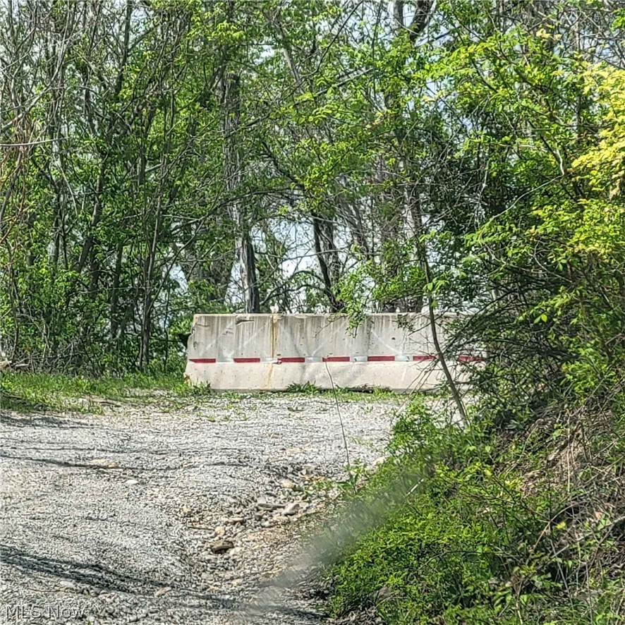 70471 Mount Pleasant Pike Martins Ferry OH 43935