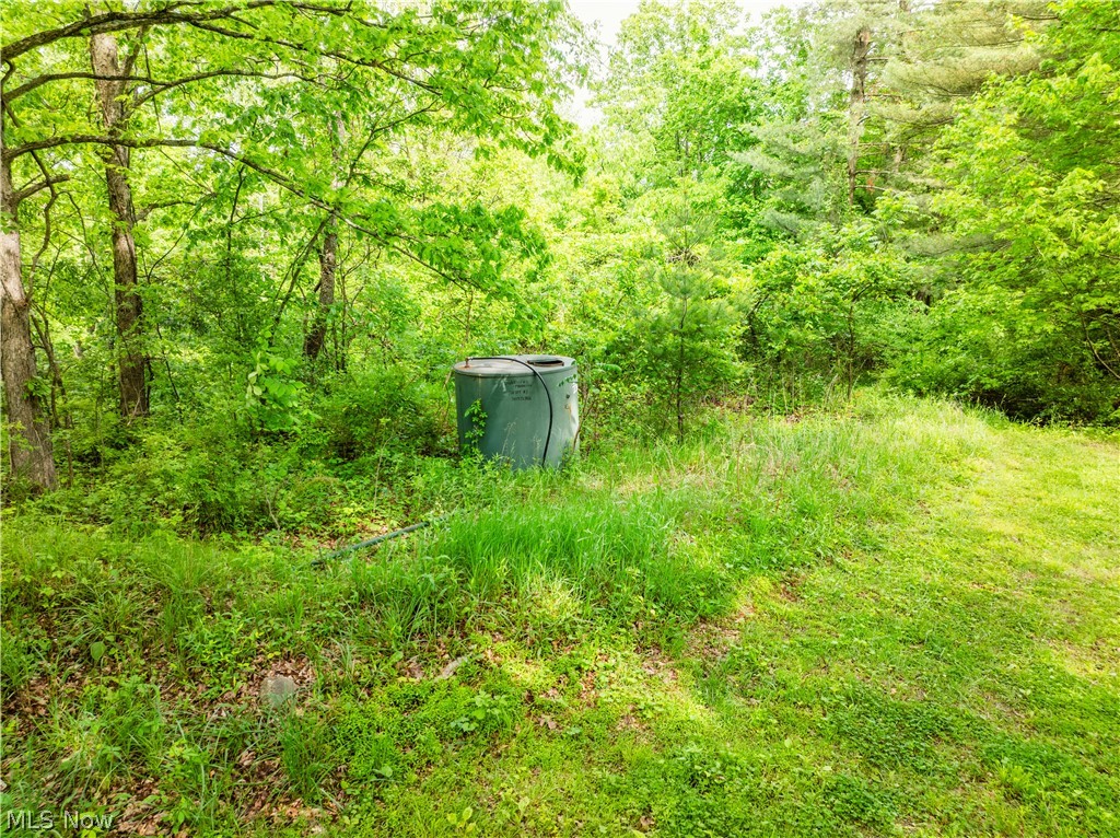 Edie Hill Road SE Uhrichsville OH 44683