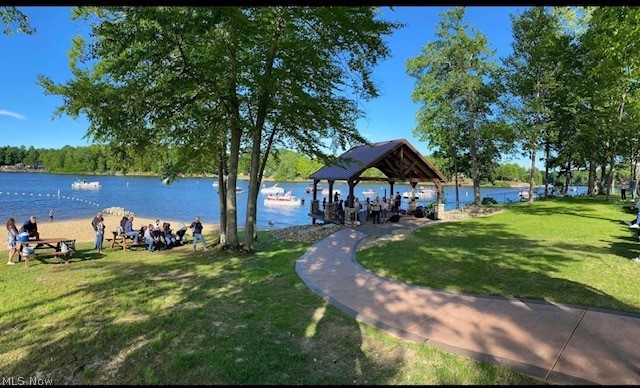 649-651 Wren Circle Roaming Shores OH 44084