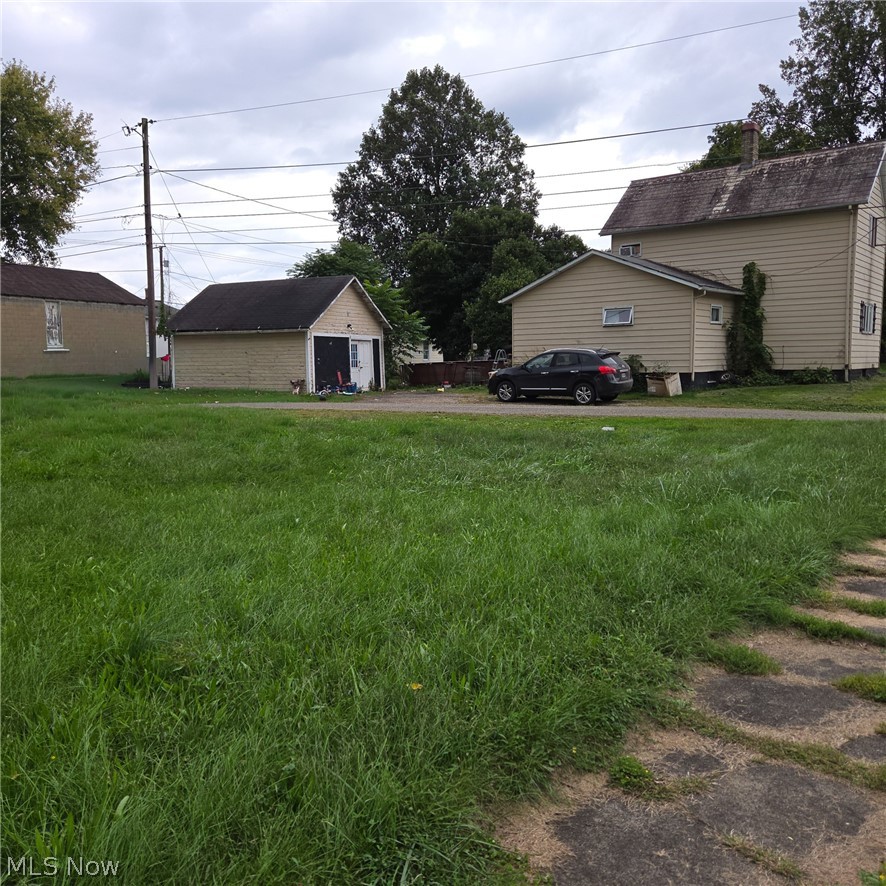 123 N Goodrich Street Newcomerstown OH 43832