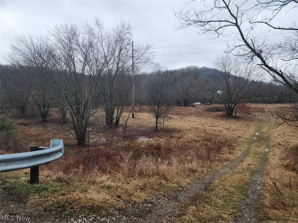 Wright Road SE Uhrichsville OH 44683