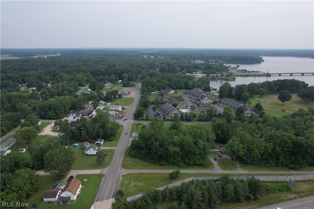 N East River Road Lake Milton OH 44429