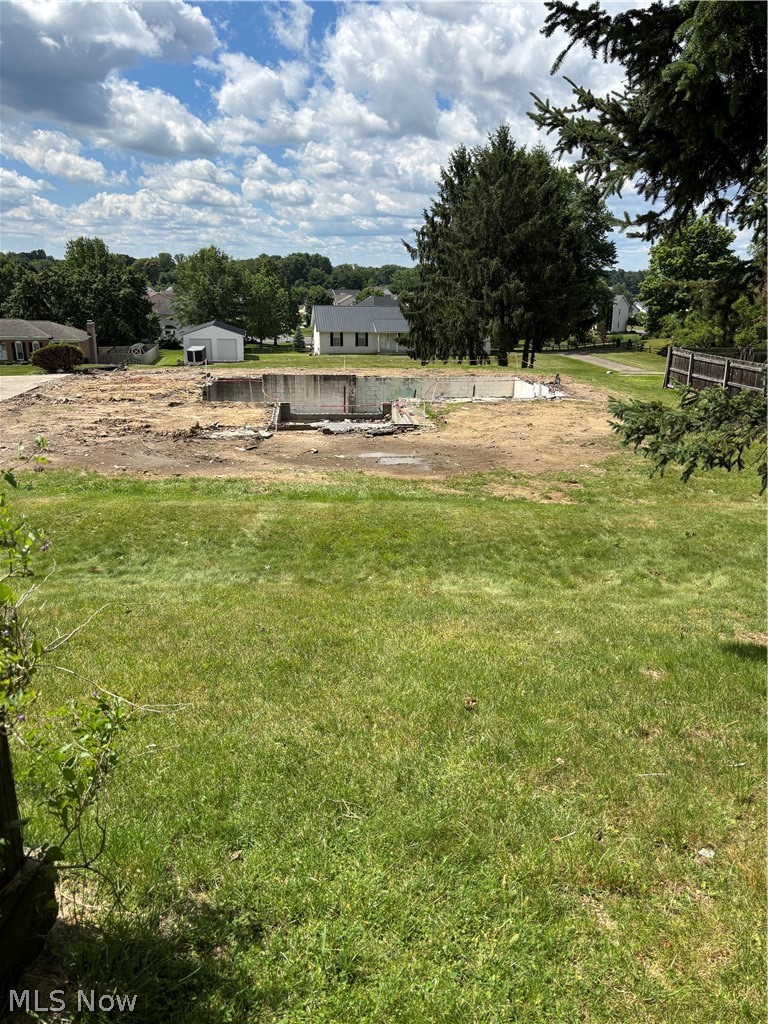 1133 Scenicrest Street NW Uniontown OH 44685