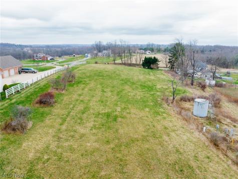 Pigeon Run Avenue SW Navarre OH 44662