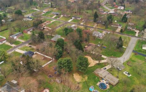 7622 Marelis Avenue NE Canton OH 44721