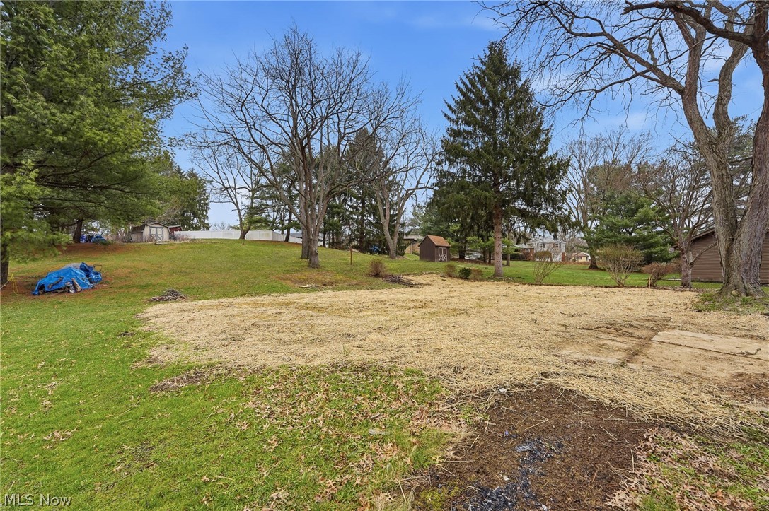 7622 Marelis Avenue NE Canton OH 44721