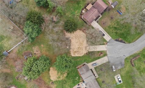 7622 Marelis Avenue NE Canton OH 44721