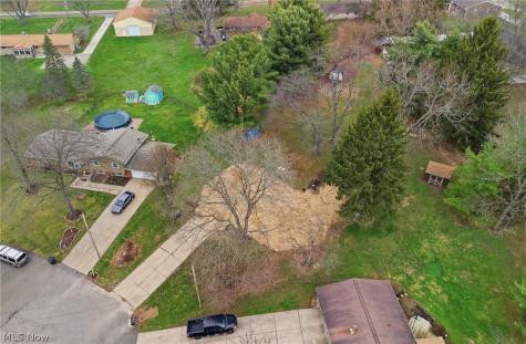 7622 Marelis Avenue NE Canton OH 44721