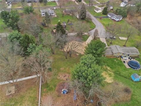 7622 Marelis Avenue NE Canton OH 44721