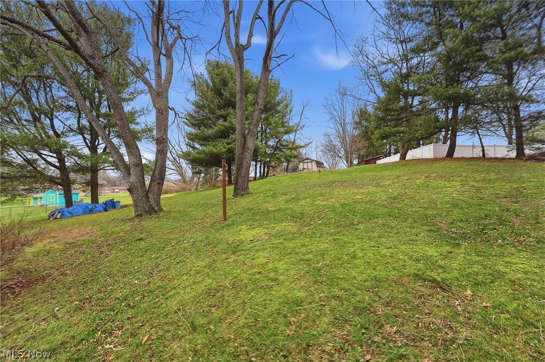 7622 Marelis Avenue NE Canton OH 44721