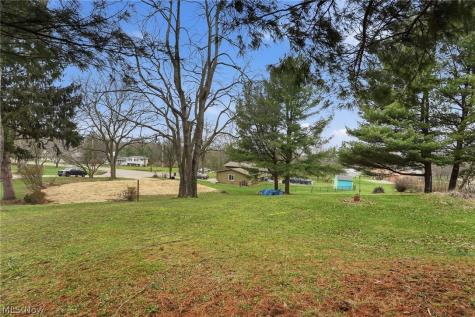 7622 Marelis Avenue NE Canton OH 44721