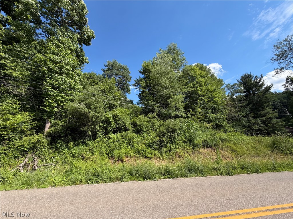 2799 Johnstown Road NE Dover OH 44622