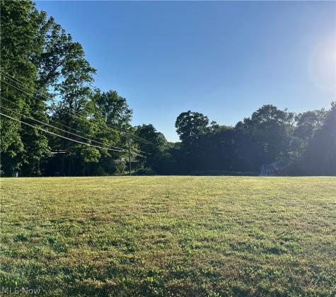 Ritzmanor Drive Uniontown OH 44685