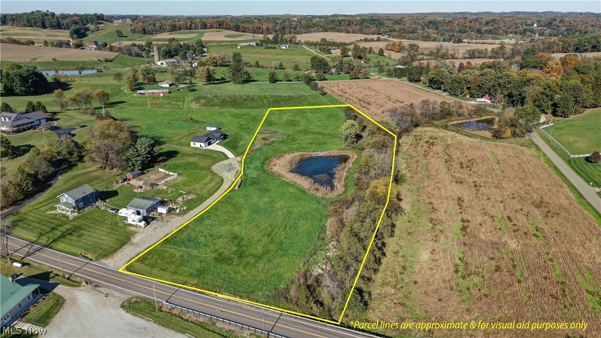 4135 State Route 516 NW Dover OH 44622