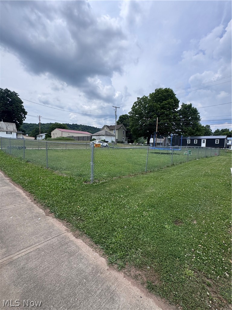 1760 Broadway Street Stockport OH 43787