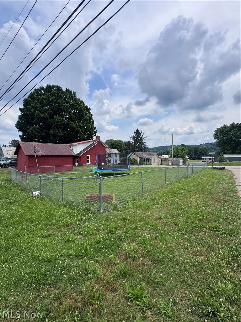 1760 Broadway Street Stockport OH 43787