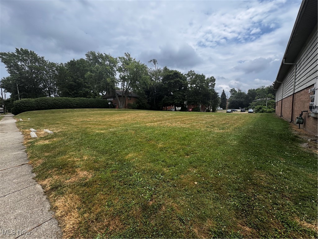 444 Sumner Street Akron OH 44304