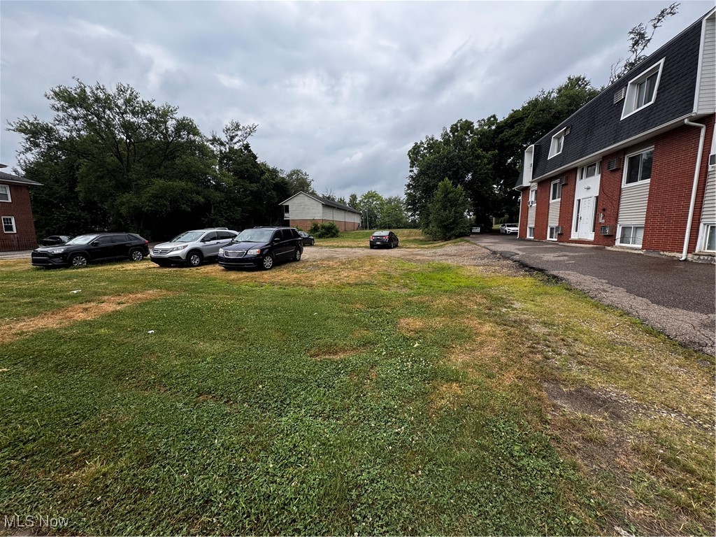 444 Sumner Street Akron OH 44304